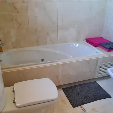 Residencia Martina 아파트 *