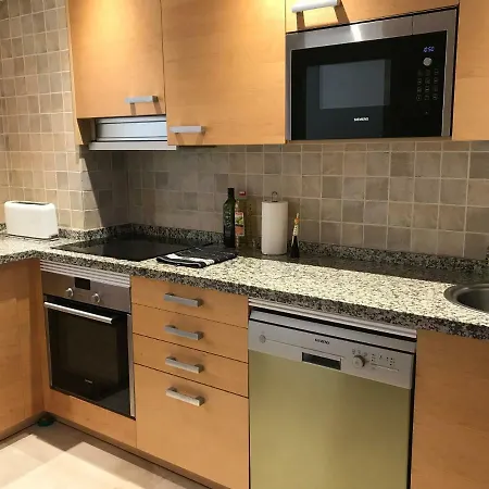 Residencia Martina 아파트 에스테포나